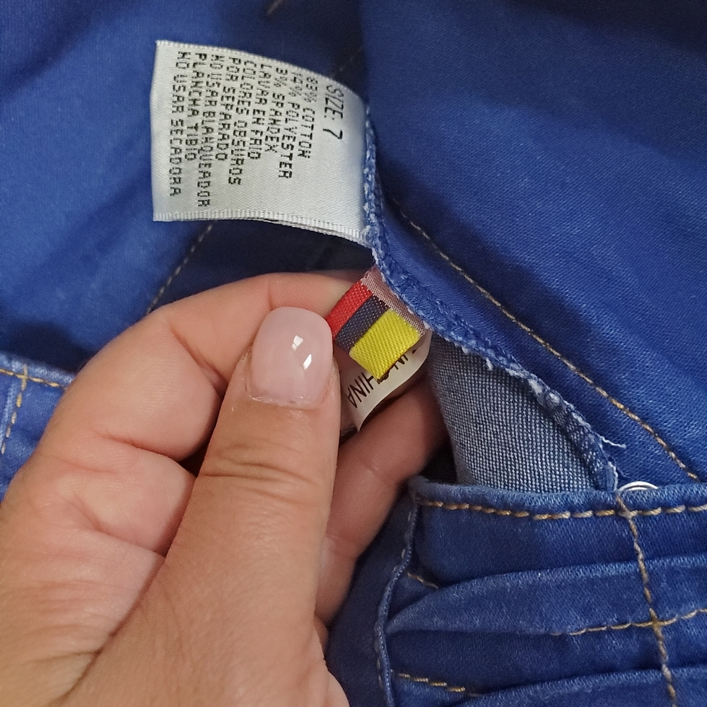 TUSH PUSH~BLUE 4 BUTTON HIGH-RISE JEGGINGS WITH TEXTURED ACCENTS! - Picture 7 of 16